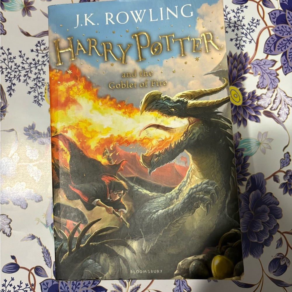 Harry Potter, by J.K Rowling Books: 1, 2, 4 - Bloomsbury - Like New Rarely Used - Picture 12 of 14